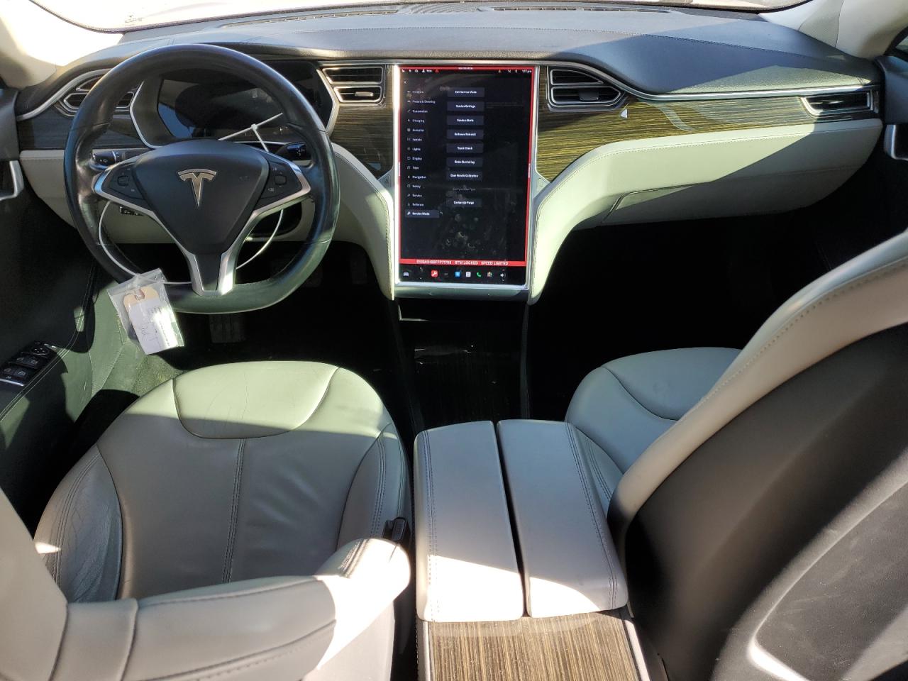 2015 Tesla Model S 85D VIN: 5YJSA1H28FFP71768 Lot: 80526084