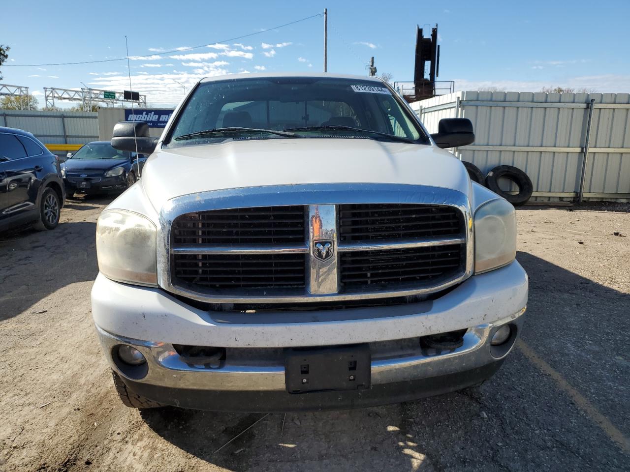 2006 Dodge RAM - Image 5