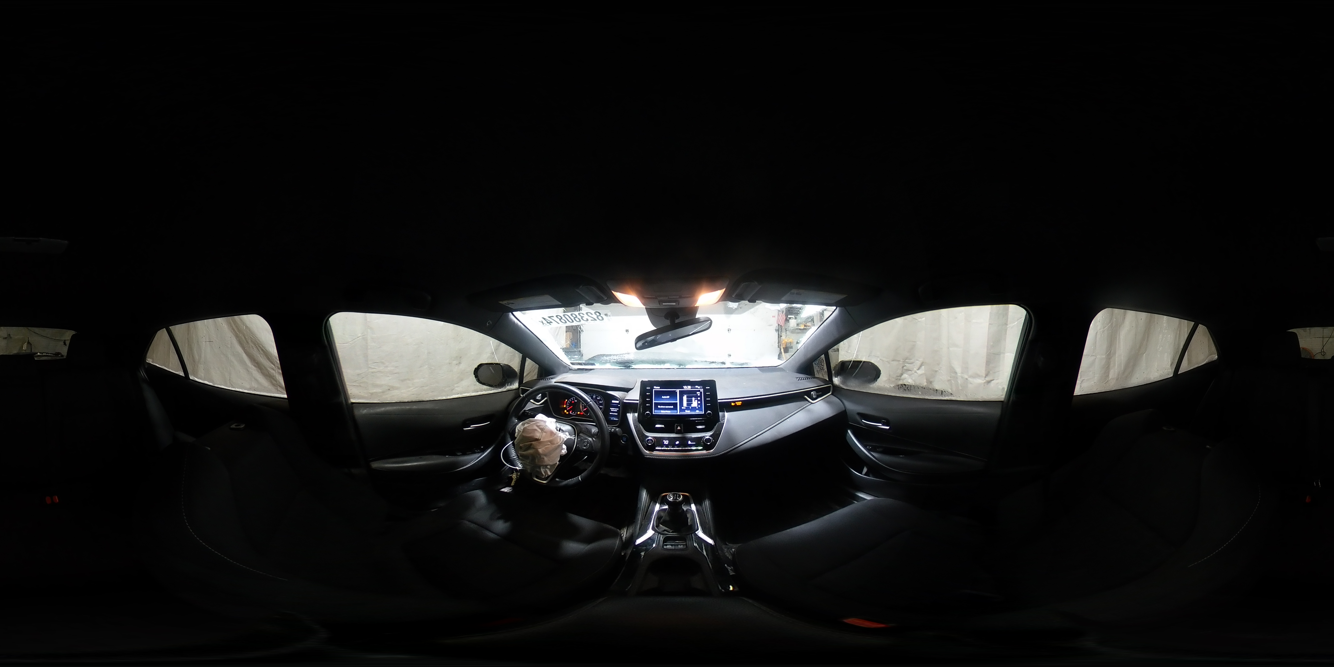 2019 Toyota Corolla - Image 13