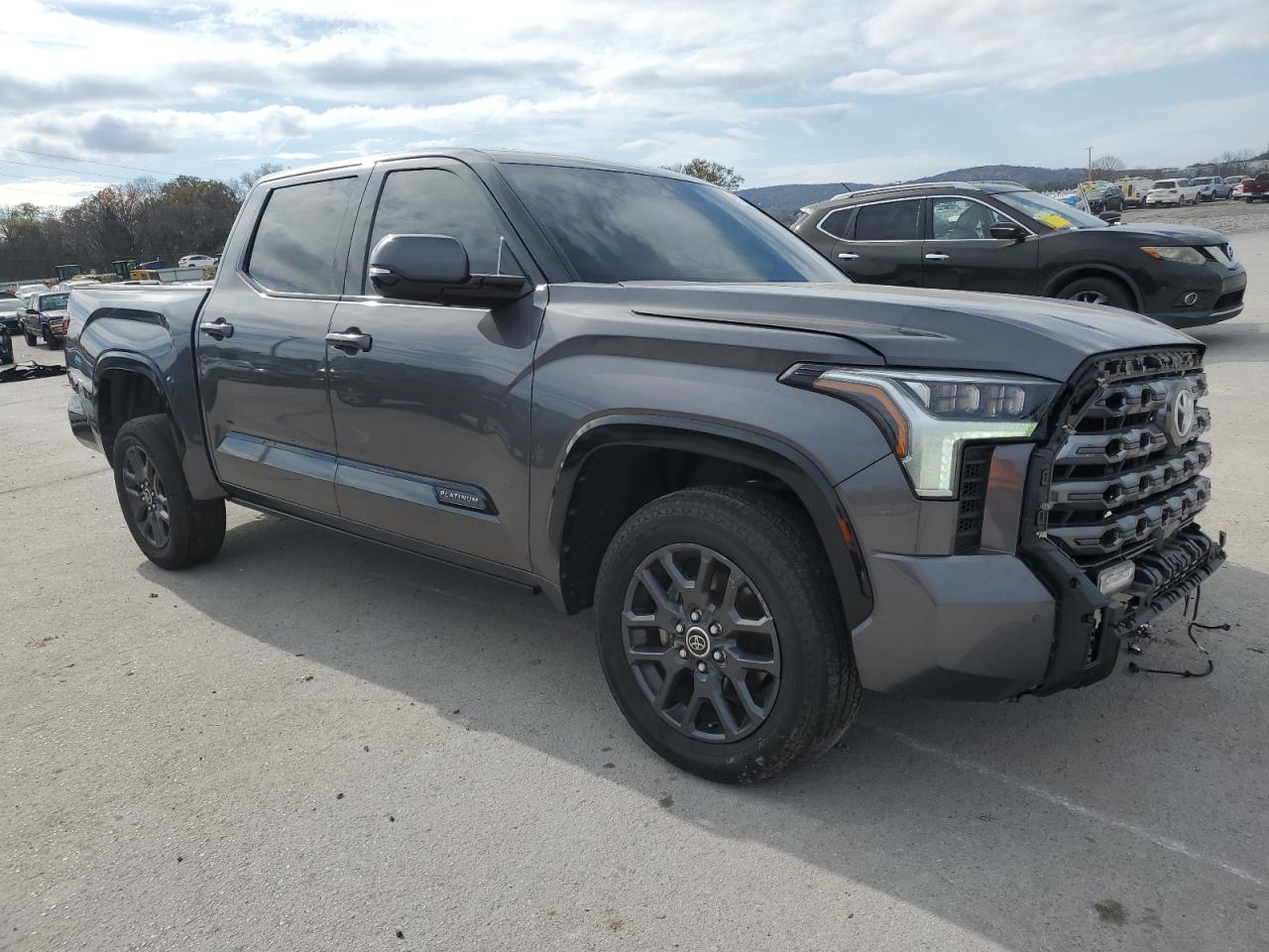 2023 Toyota Tundra - Image 4
