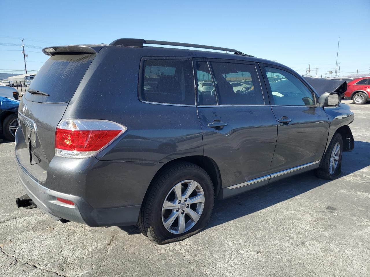 2011 Toyota Highlander - Image 3