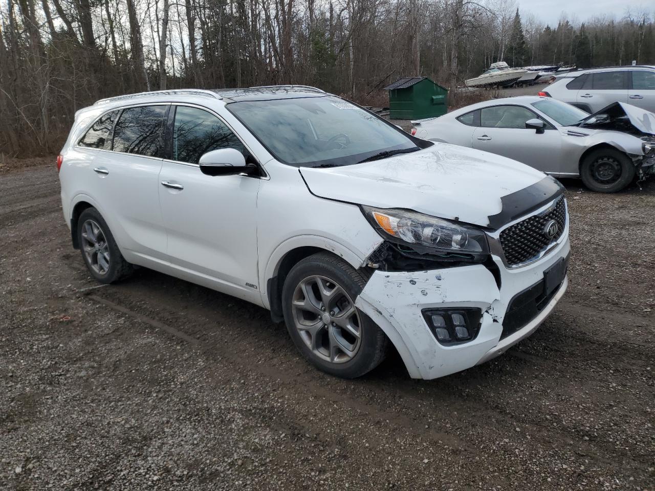 2016 Kia Sorento - Image 4