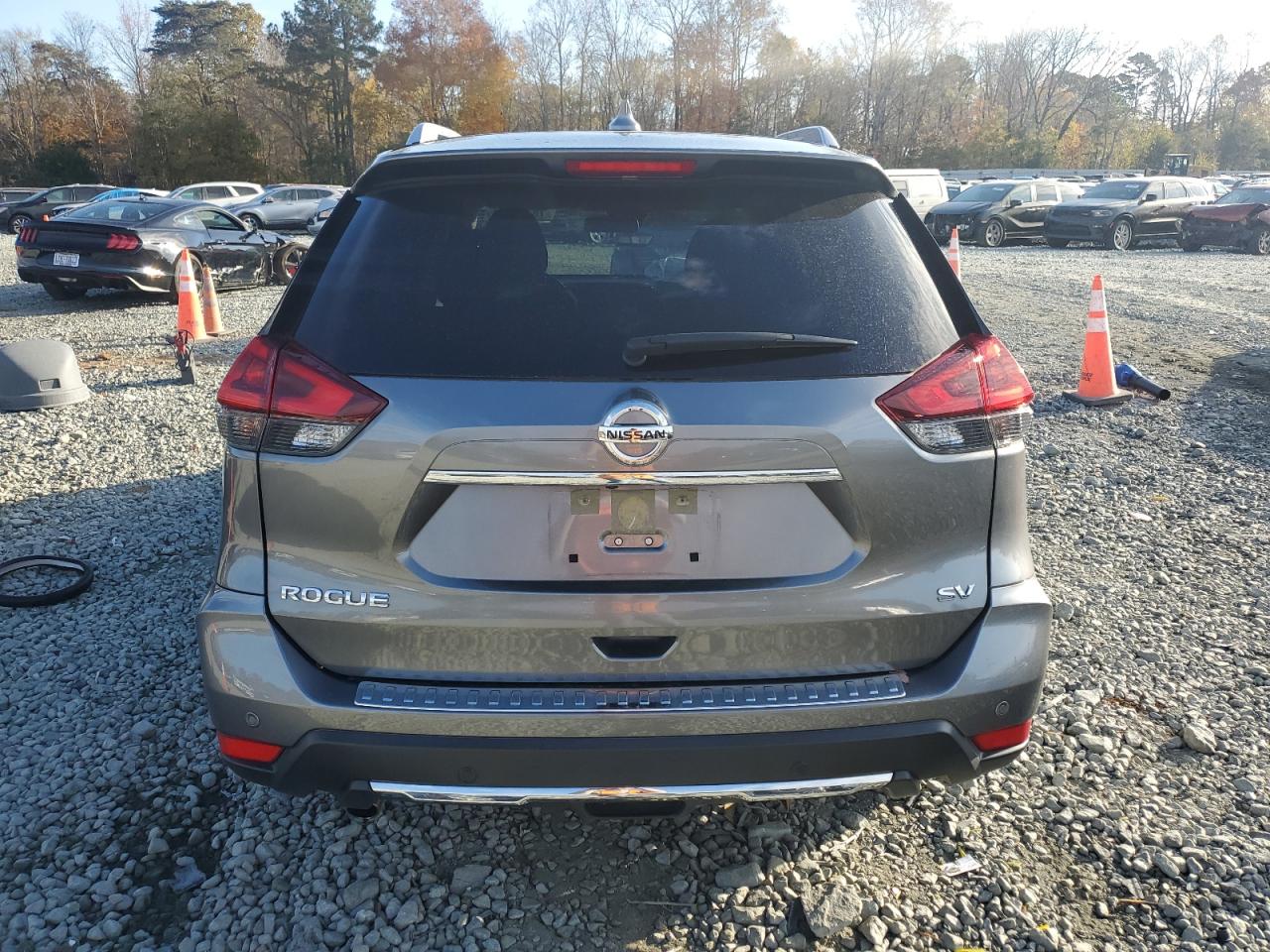 2020 Nissan Rogue - Image 6