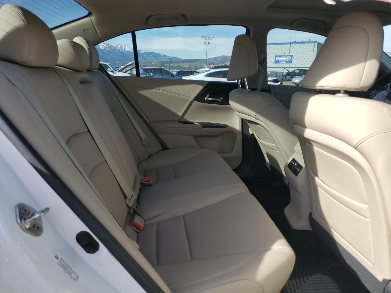 2014 Honda Accord - Image 10