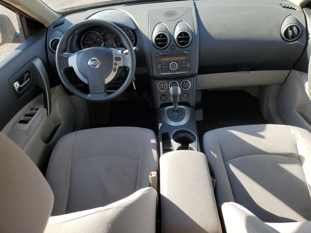 2011 Nissan Rogue - Image 8