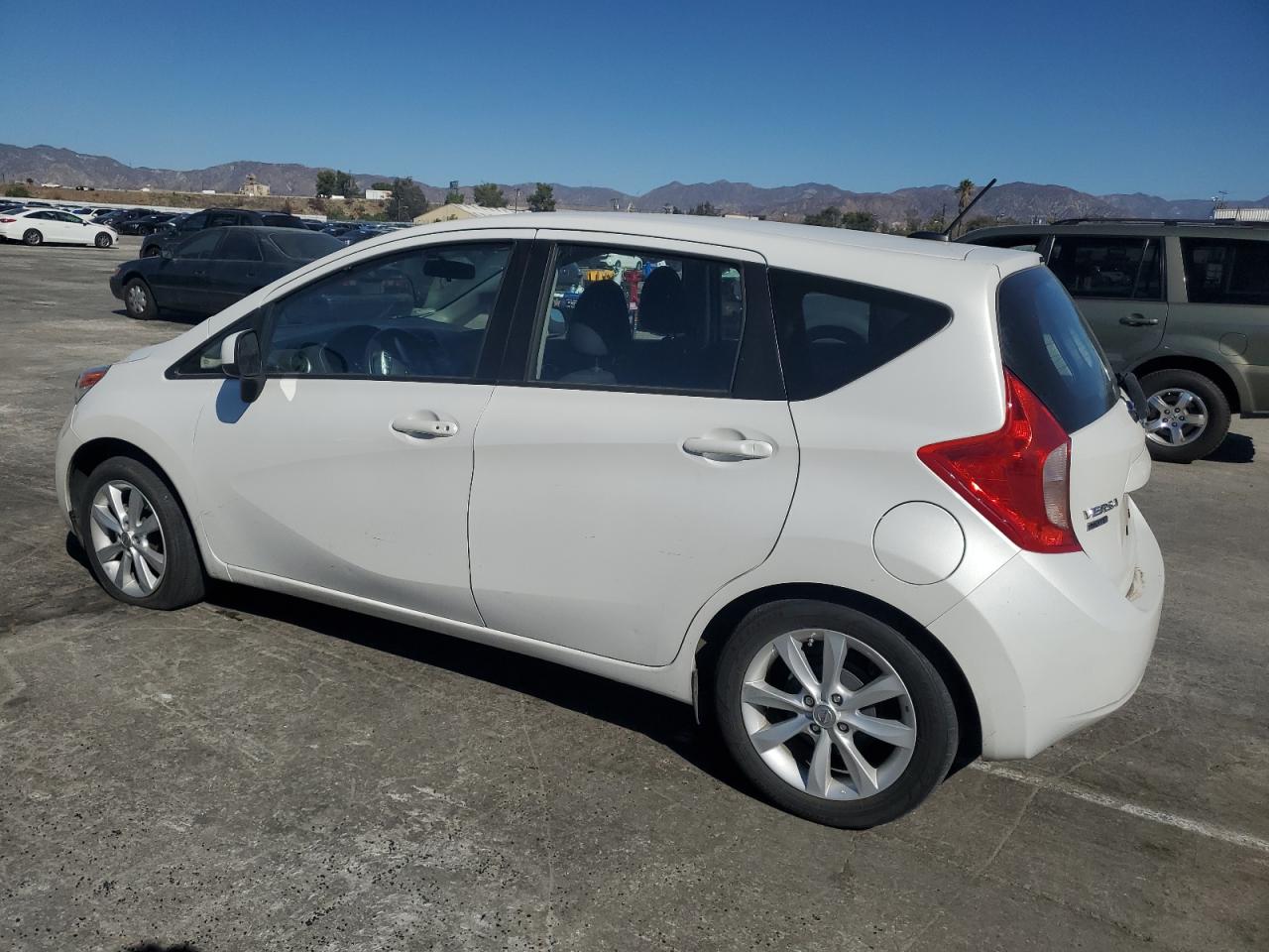 2014 Nissan Versa - Image 2