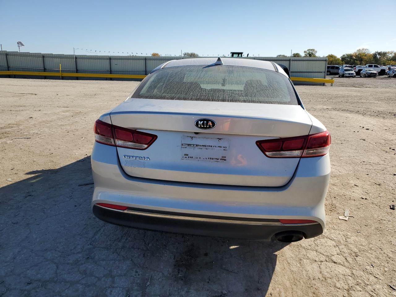 2017 Kia Optima Lx VIN: 5XXGT4L32HG138989 Lot: 78694754