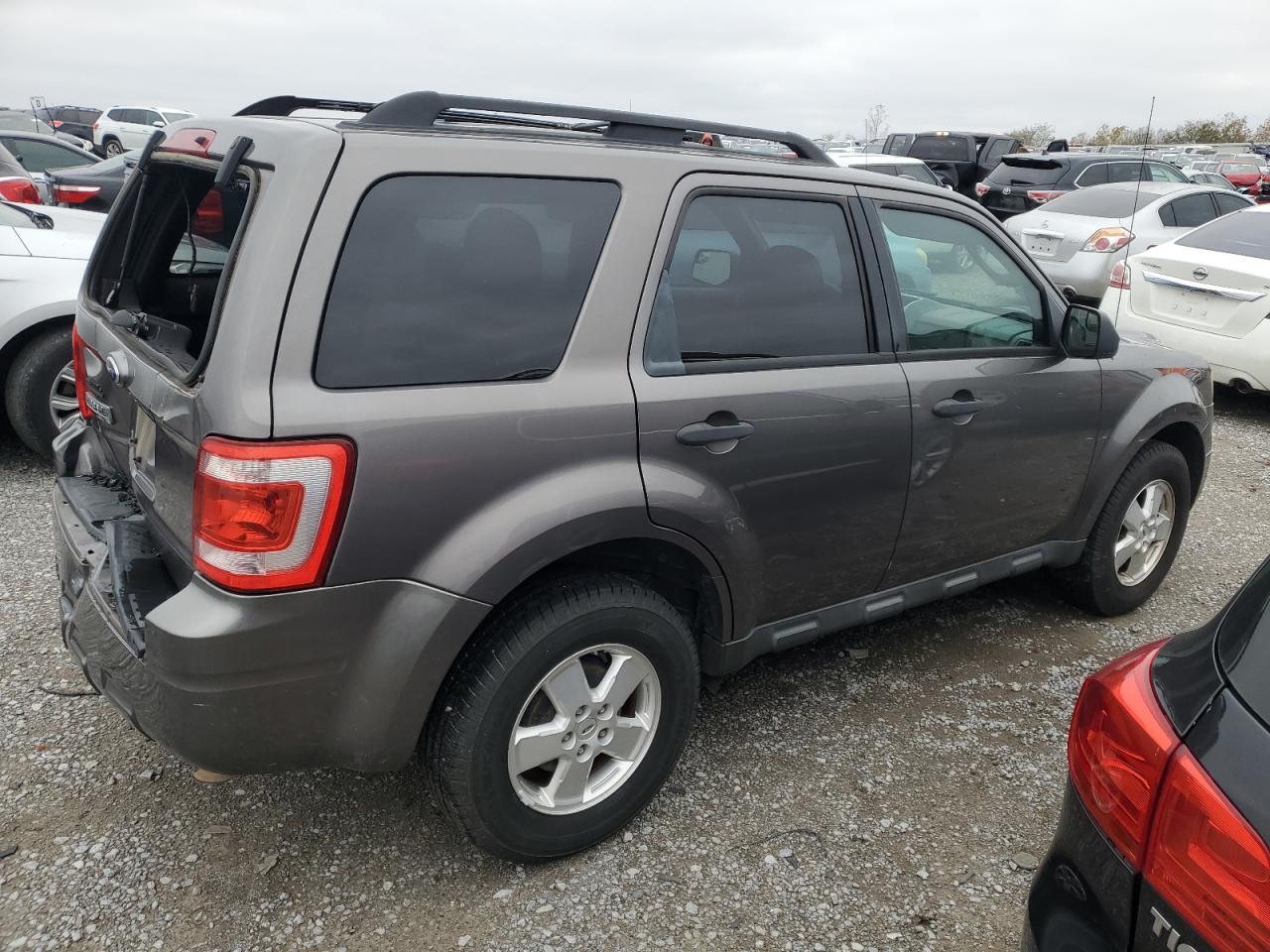 2012 Ford Escape - Image 3