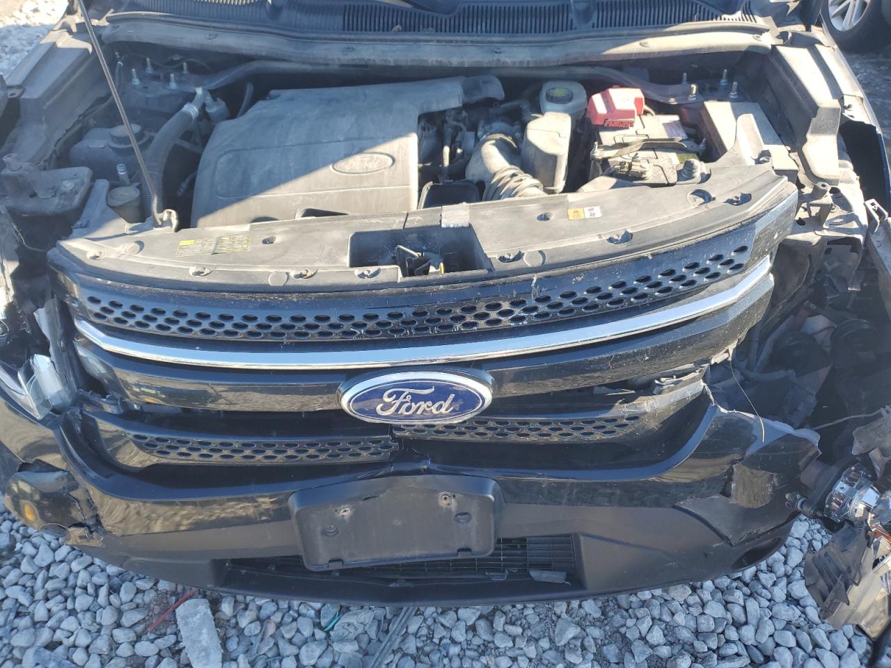 2012 Ford Explorer - Image 14
