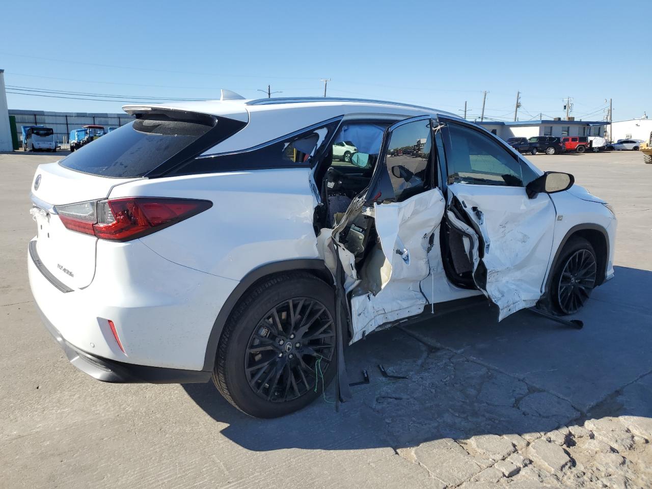 2019 Lexus RX - Image 3