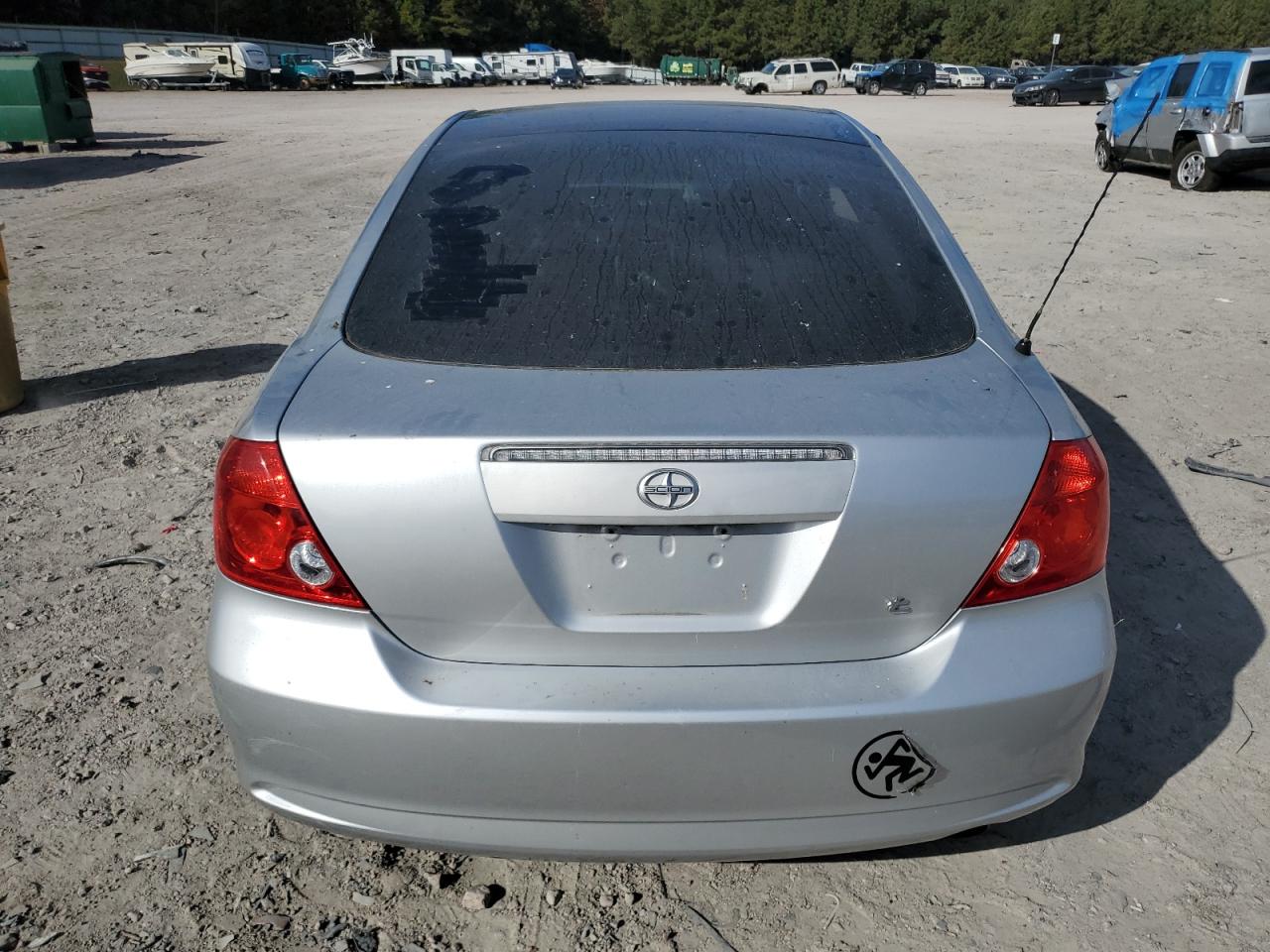 2005 Scion tC - Image 6