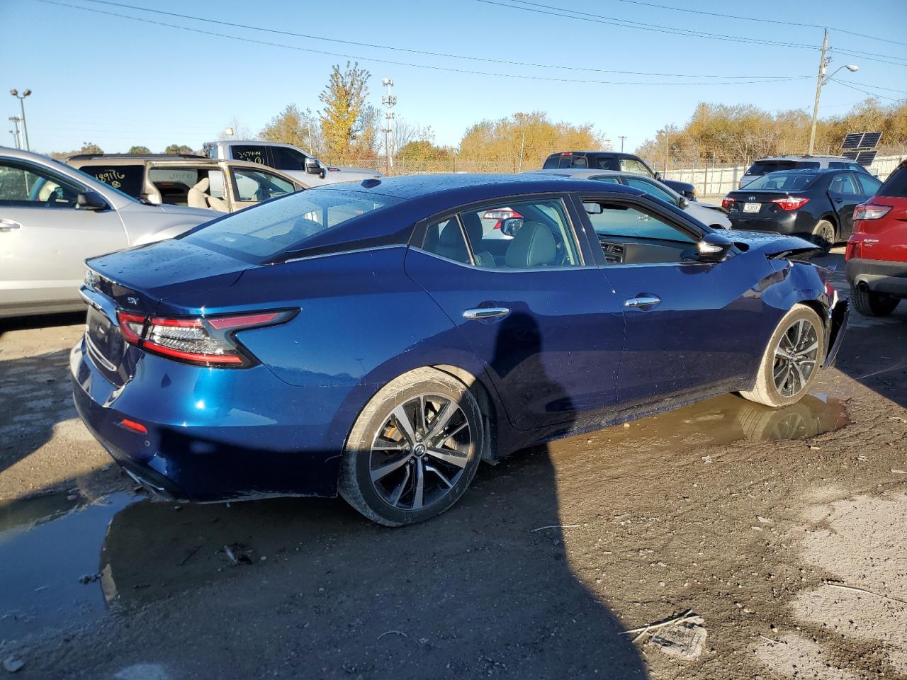 2021 Nissan Maxima - Image 3