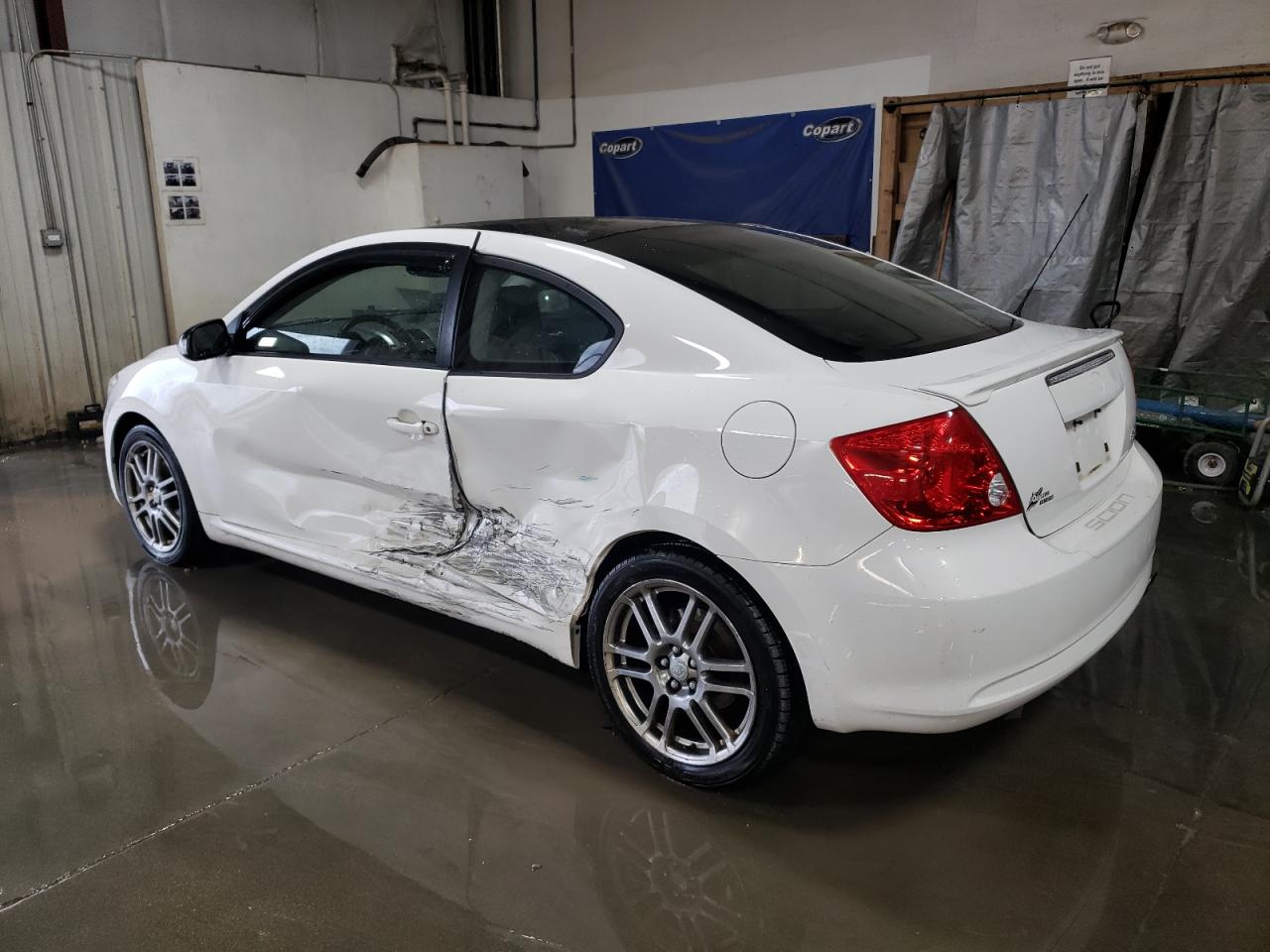2005 Scion tC - Image 2