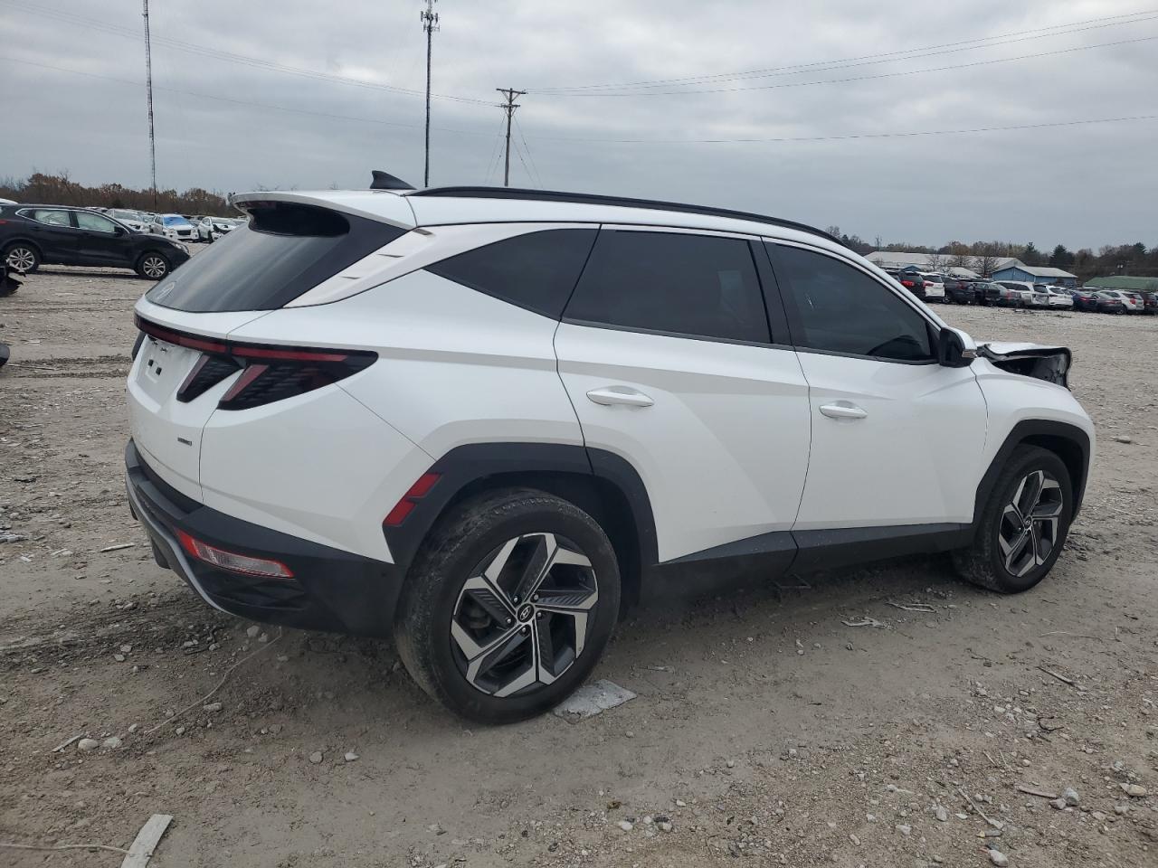 2022 Hyundai Tucson - Image 3