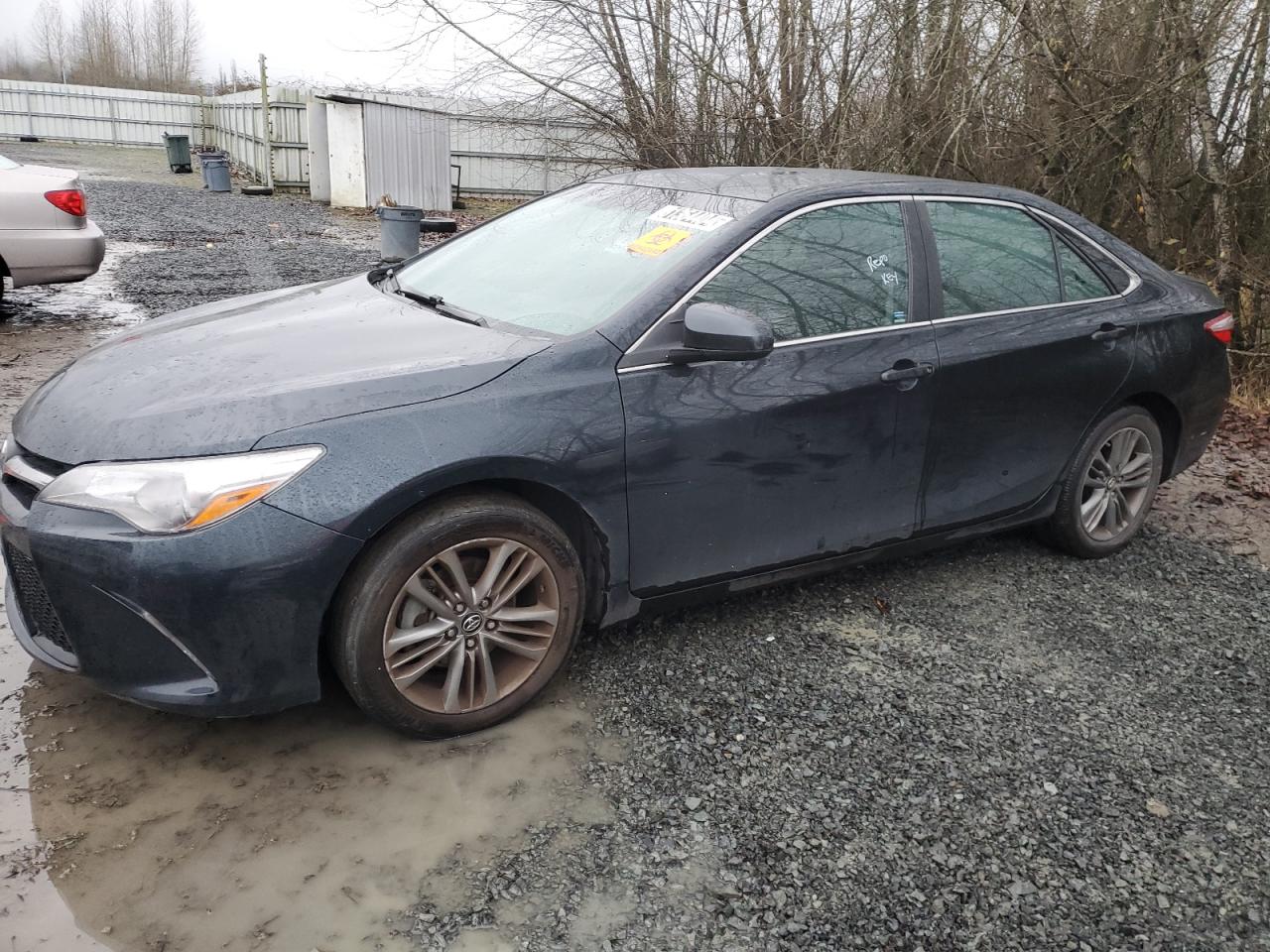 2016 TOYOTA CAMRY