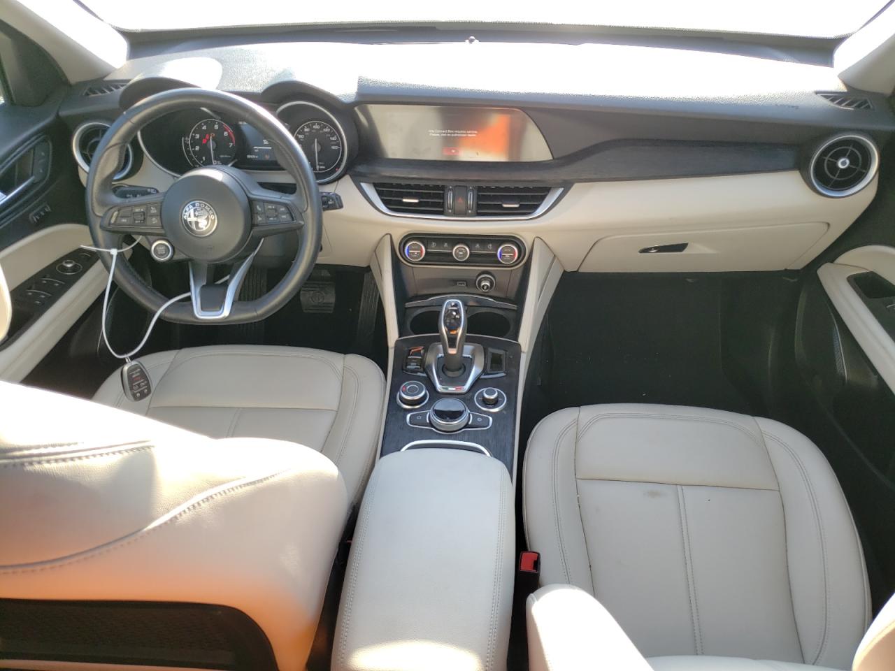 2020 Alfa Romeo Stelvio - Image 8