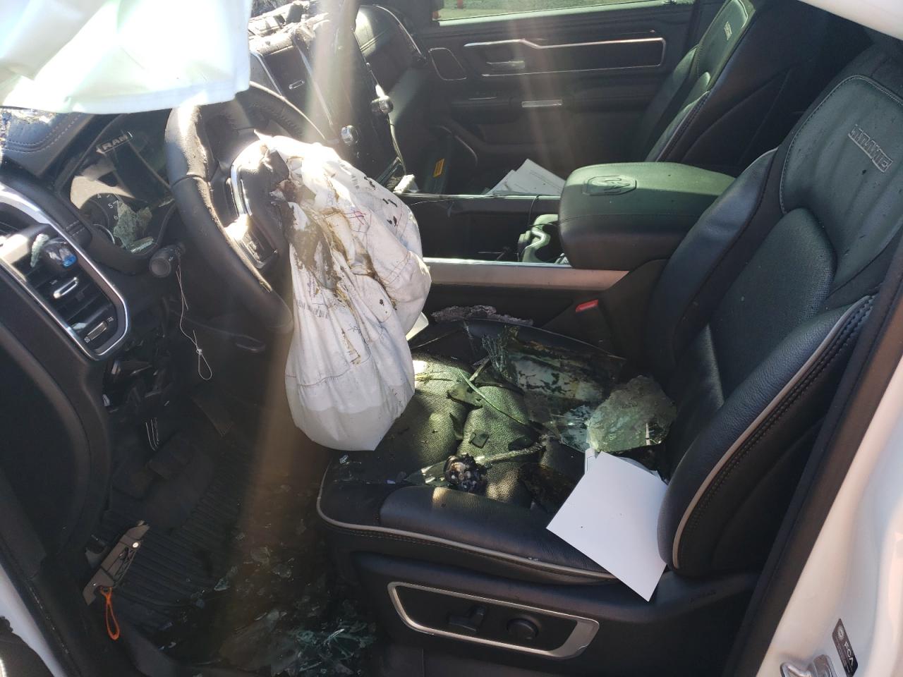 2022 RAM 1500 - Image 7