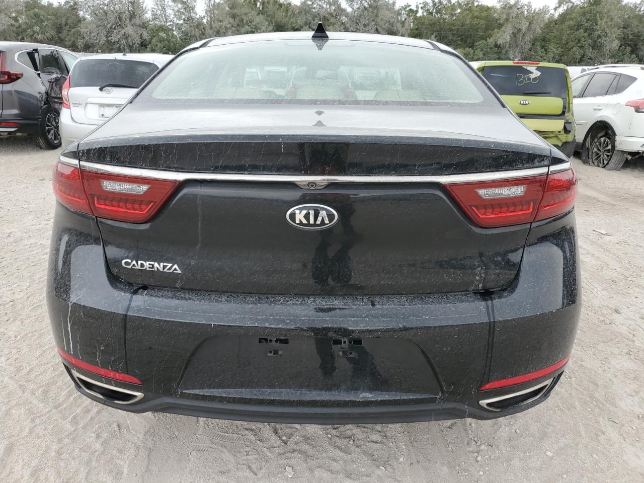 2017 Kia Cadenza Premium VIN: KNALB4J17H5072802 Lot: 79103894