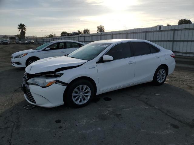 2015 Toyota Camry Hybrid