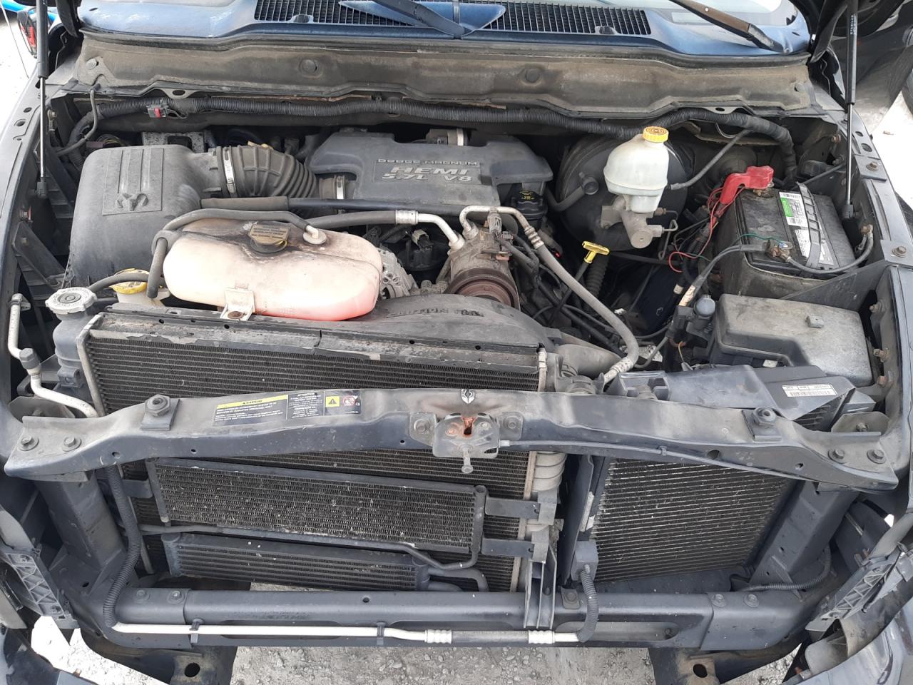 2004 Dodge RAM - Image 11