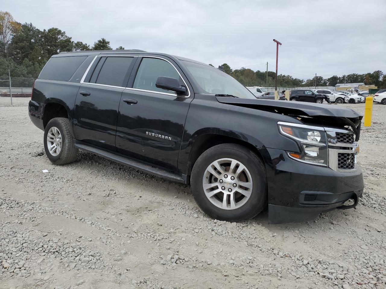 2018 Chevrolet Suburban - Image 4