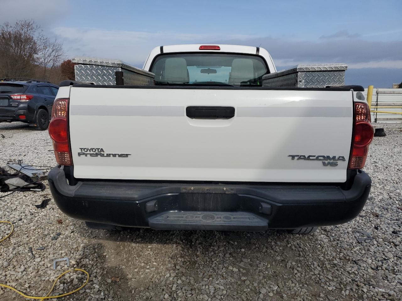 2013 Toyota Tacoma Prerunner Access Cab VIN: 5TFTU4GN4DX040895 Lot: 82825534