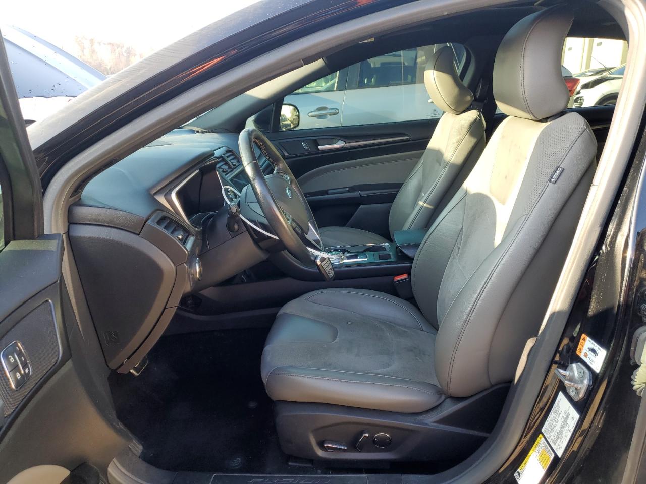 2017 Ford Fusion - Image 7