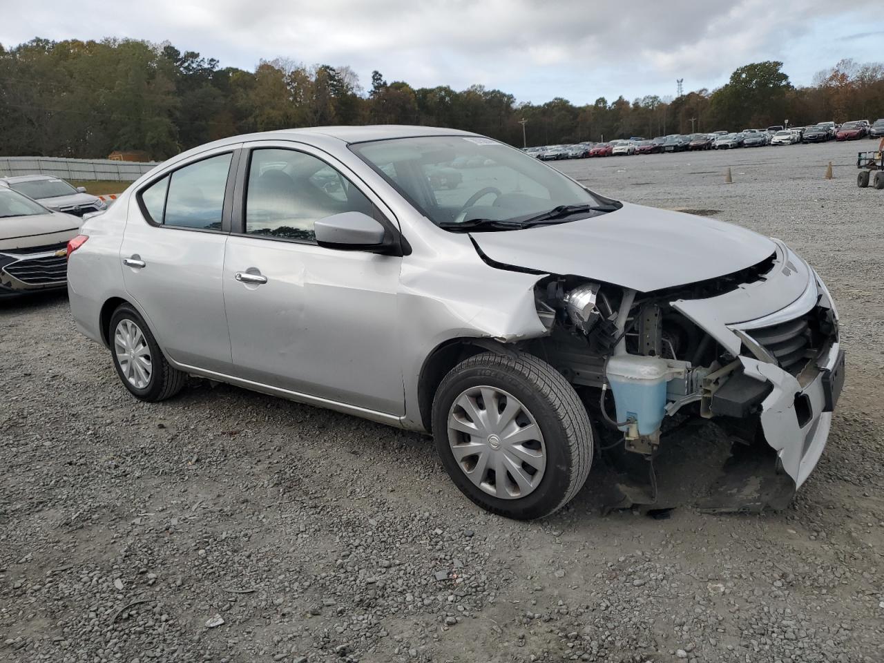 2015 Nissan Versa - Image 4