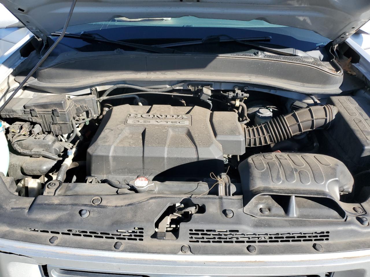 2006 Honda Ridgeline - Image 11