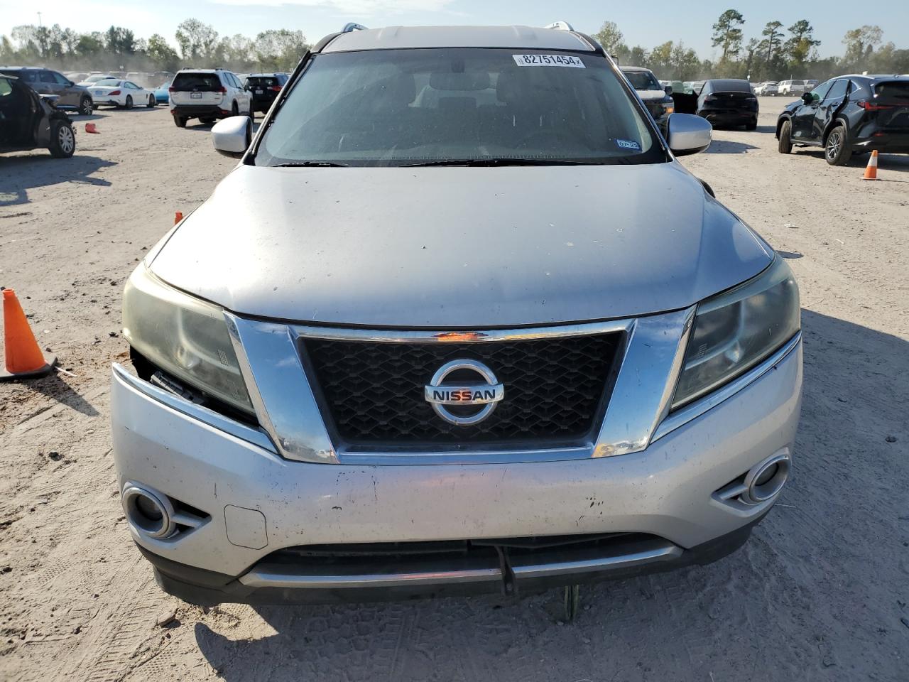 2013 Nissan Pathfinder - Image 5