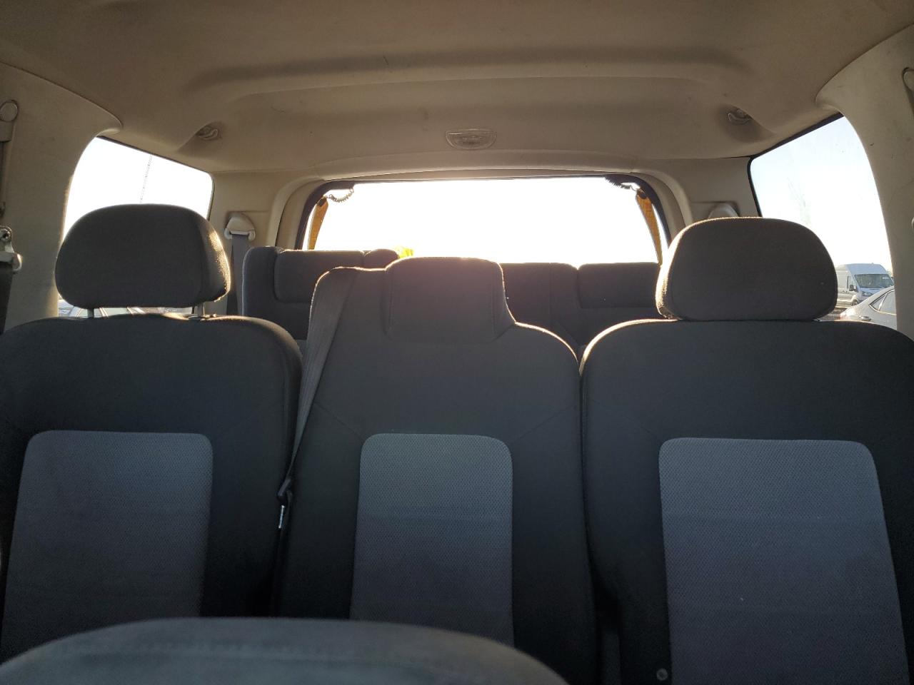 2005 Ford Expedition - Image 10