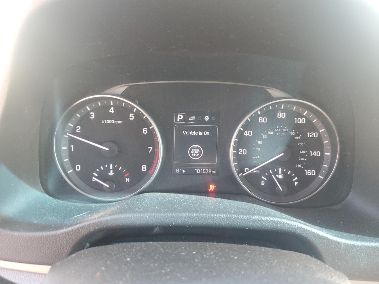 2017 Hyundai Elantra - Image 9