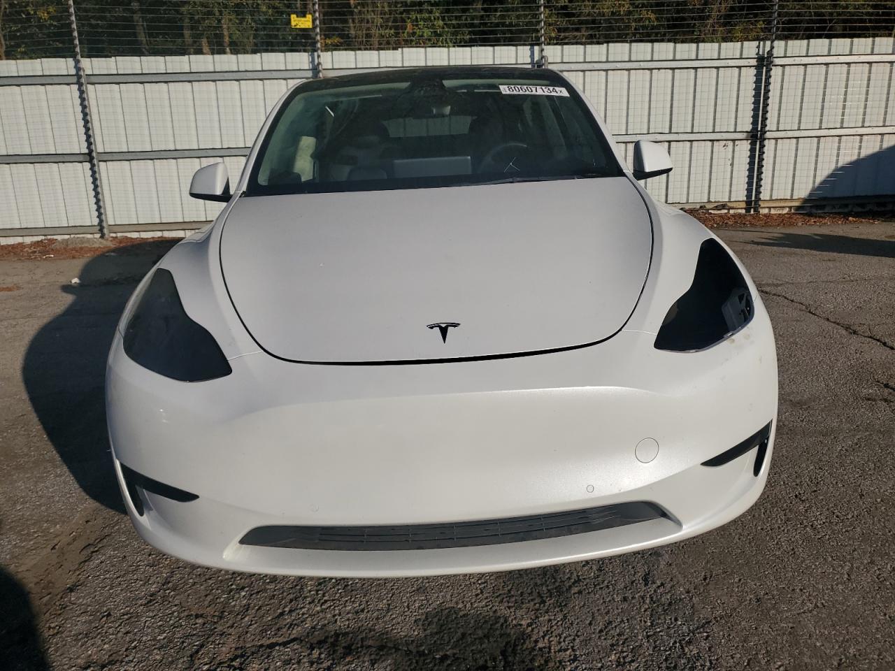 VIN 7SAYGDEF0NF328775 2022 TESLA MODEL Y no.5