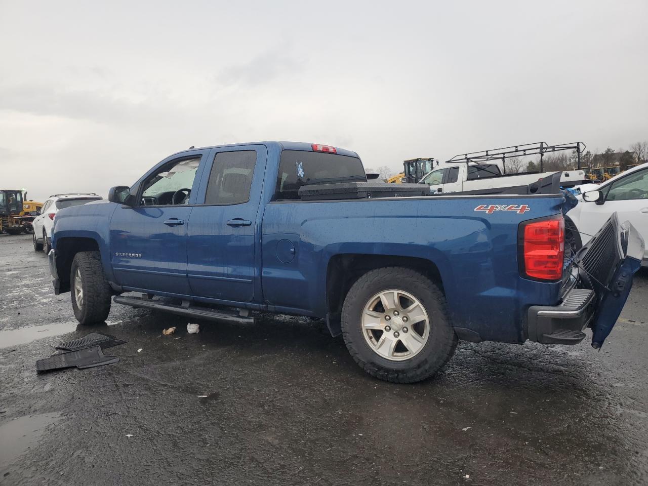 2017 Chevrolet Silverado - Image 2