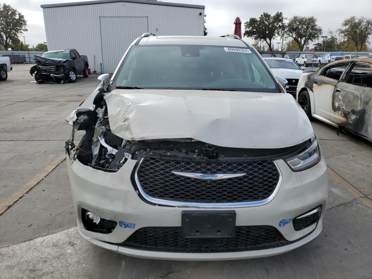 2021 Chrysler Pacifica - Image 5