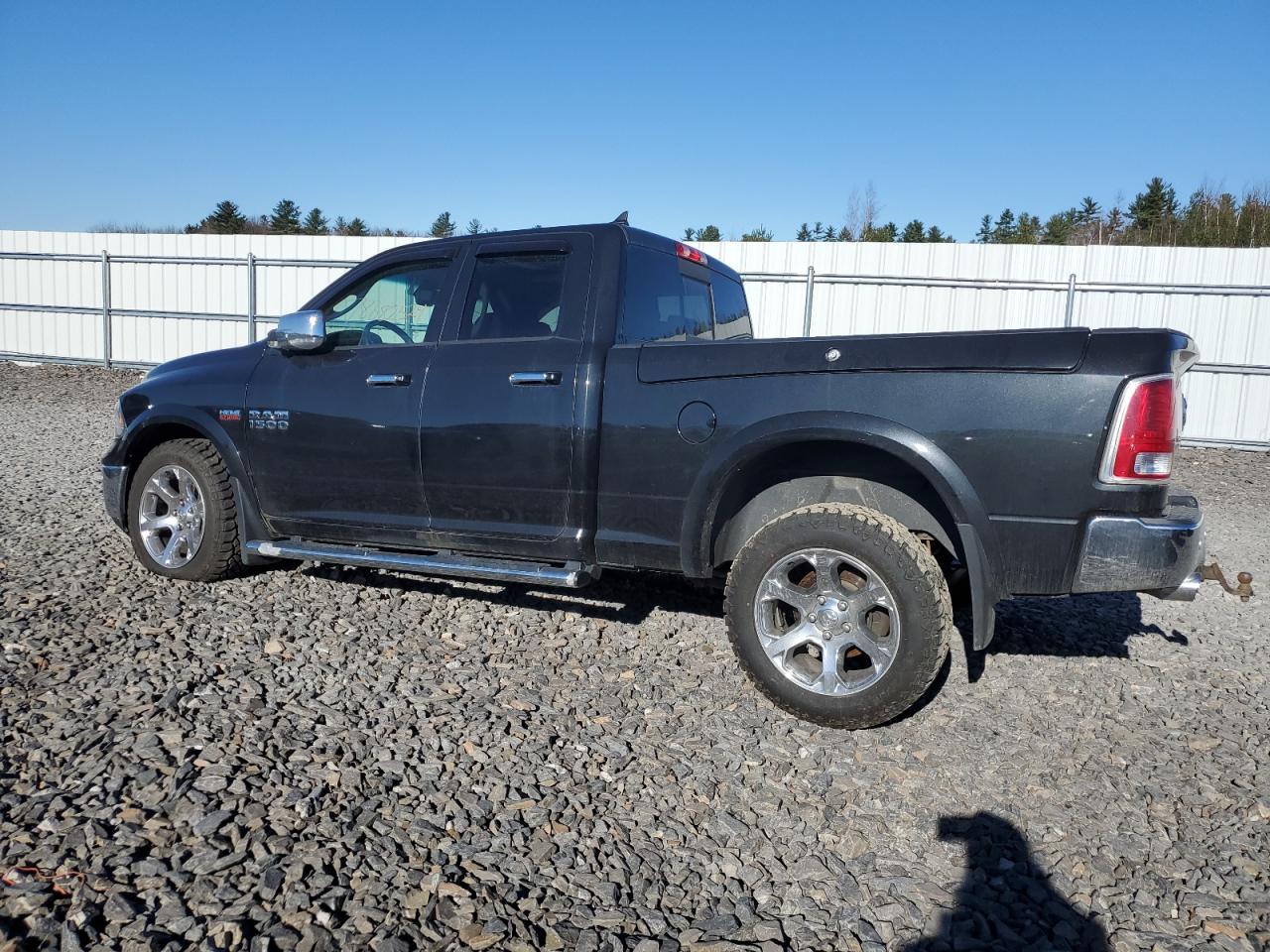 2017 RAM 1500 - Image 2