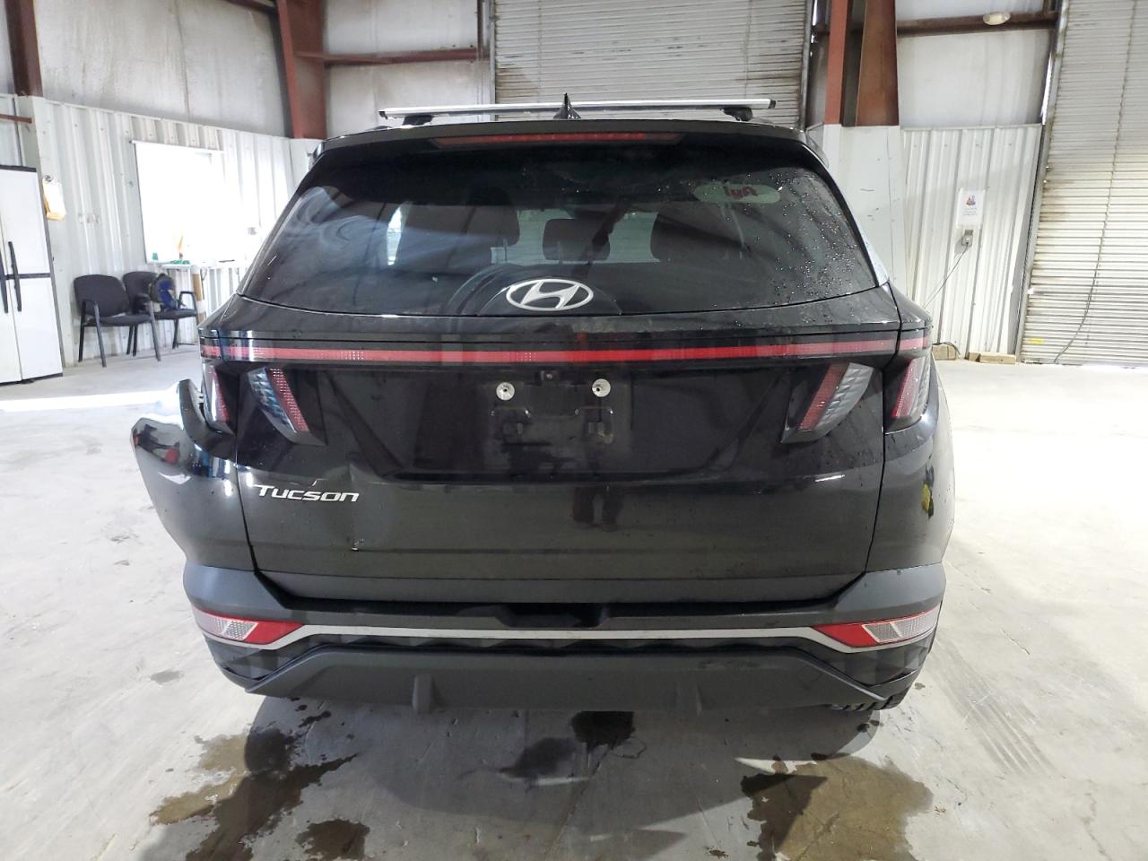 2022 Hyundai Tucson - Image 6