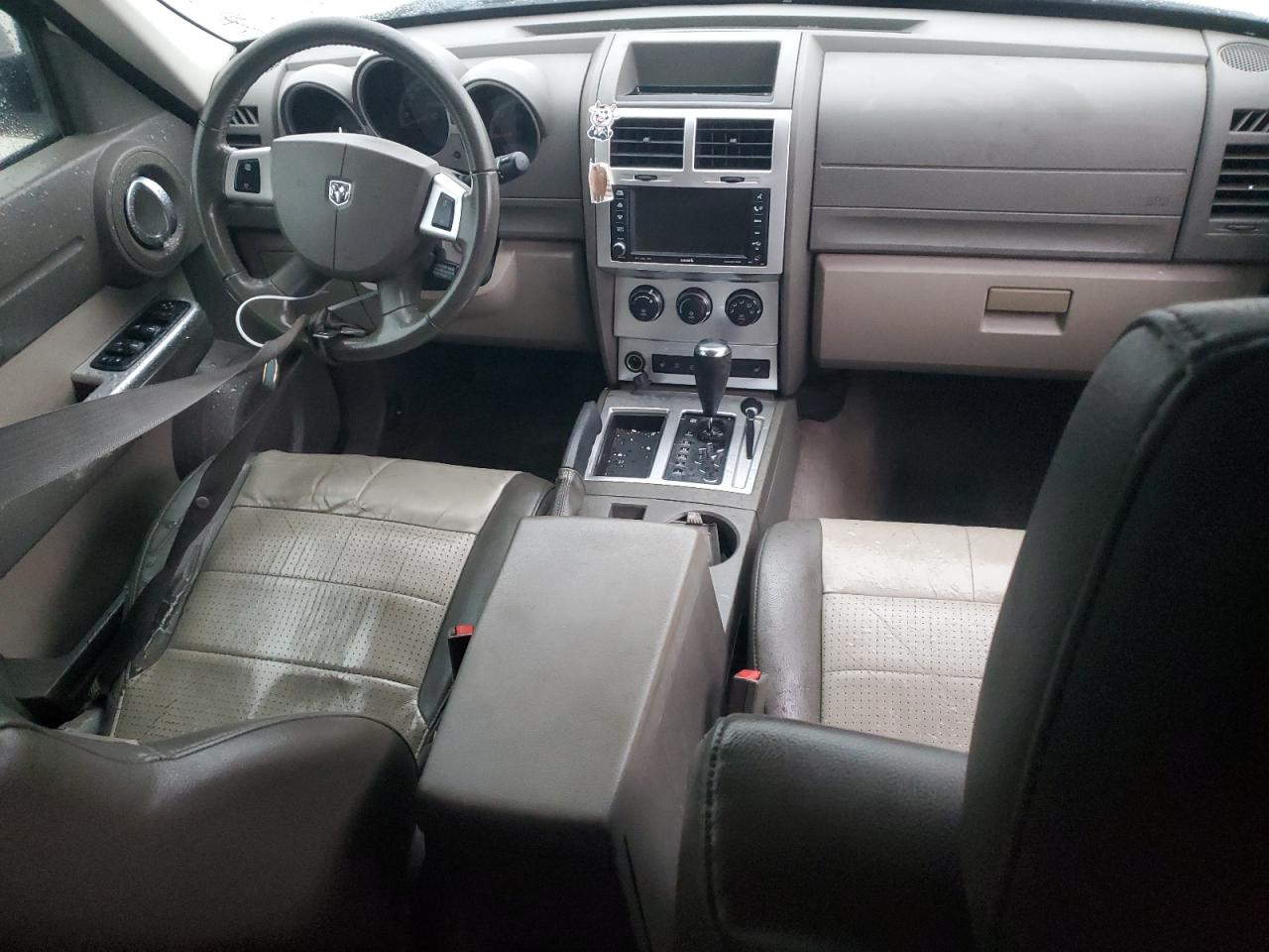 2007 Dodge Nitro - Image 8
