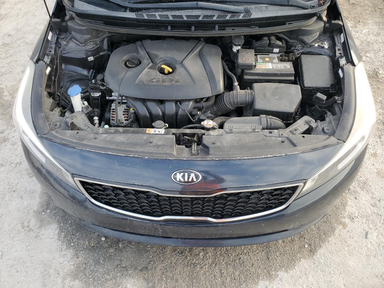 2017 Kia Forte - Image 11