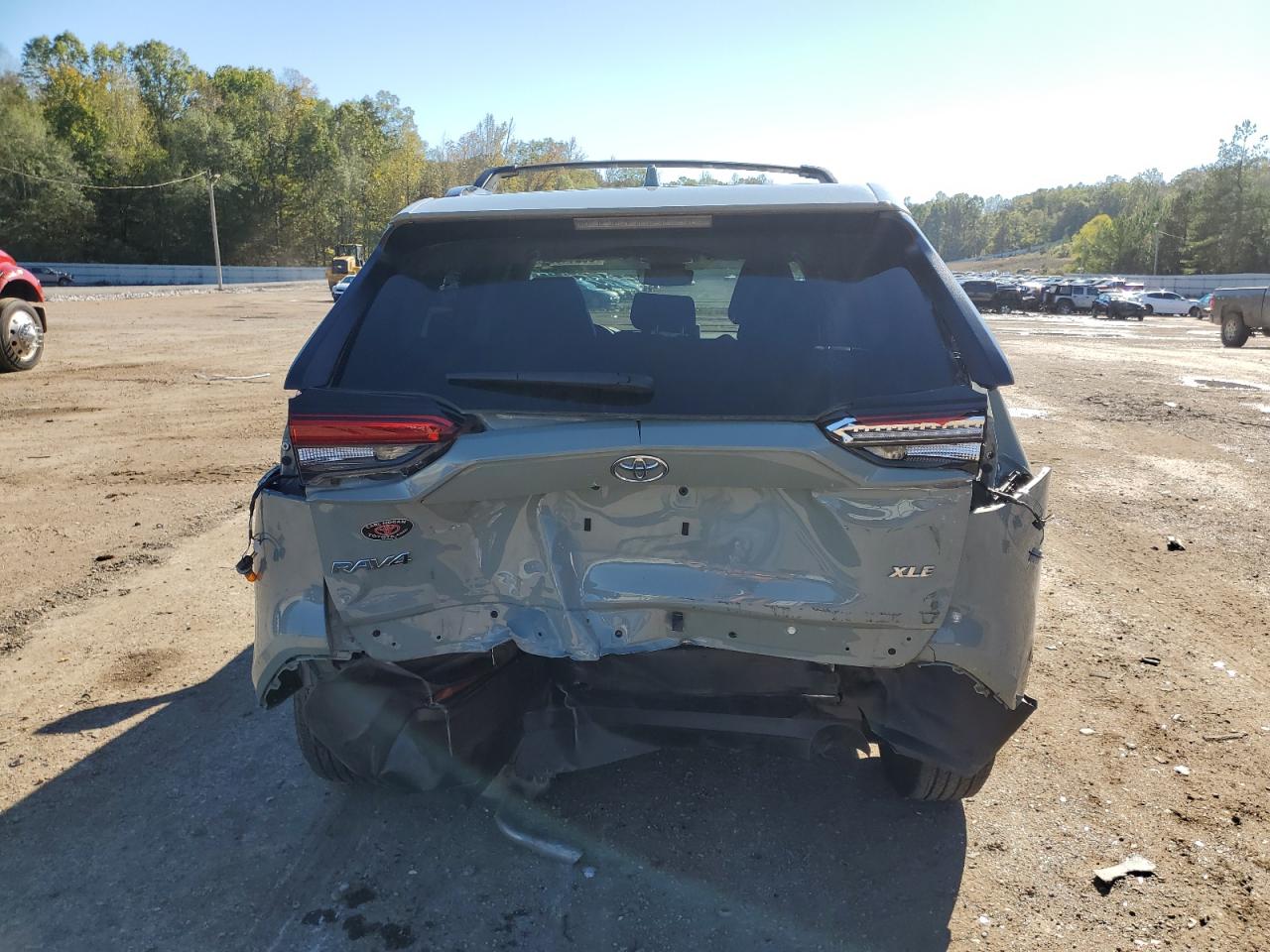 2023 Toyota RAV 4 - Image 6