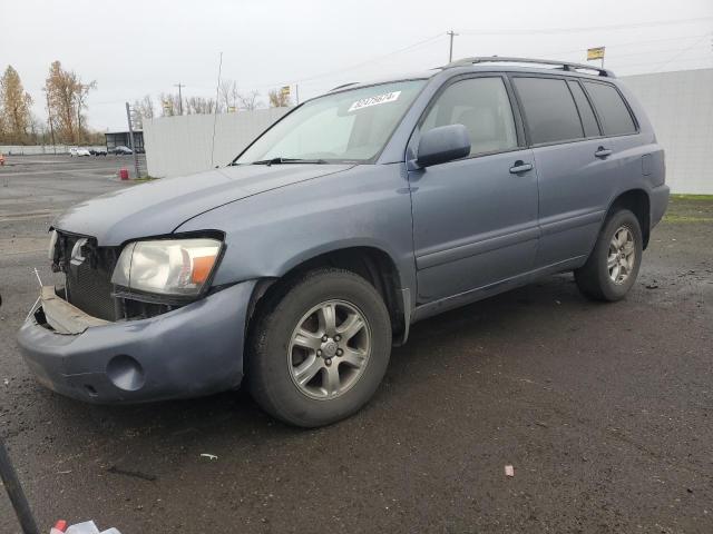 2004 Toyota Highlander 