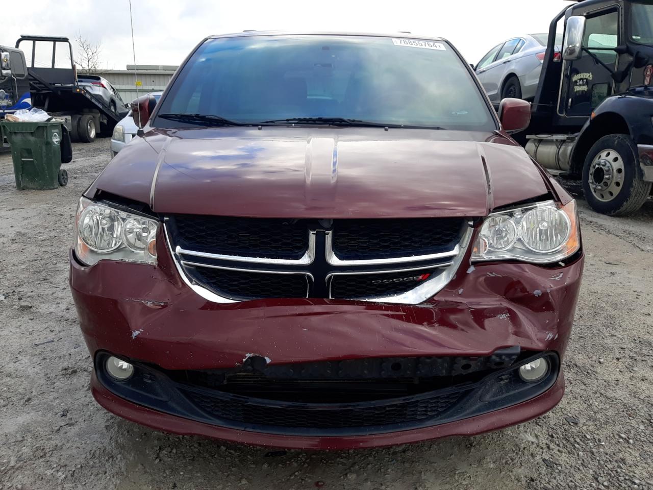 2018 Dodge Caravan - Image 5