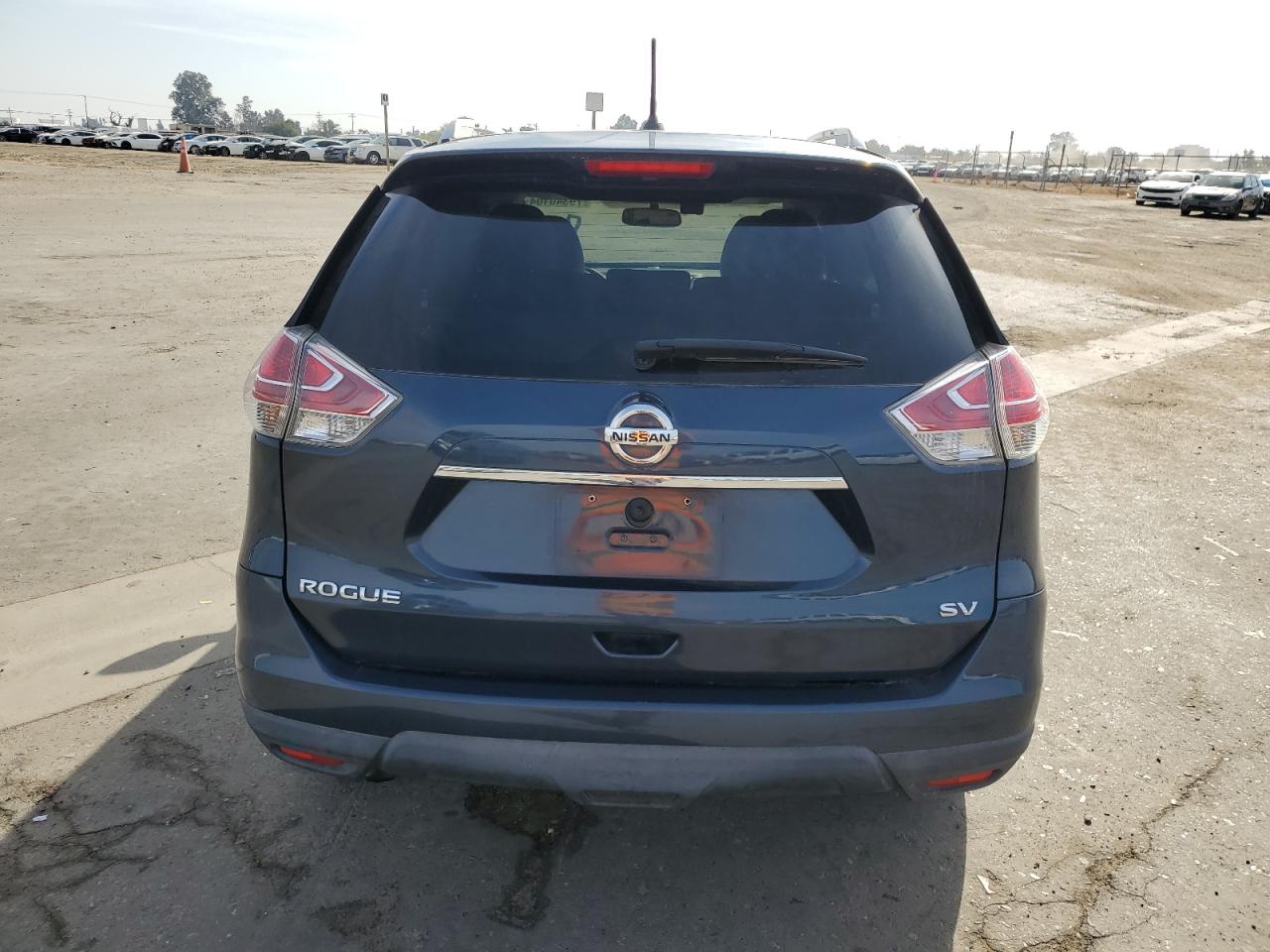 2015 Nissan Rogue S VIN: 5N1AT2MT5FC823389 Lot: 79340104