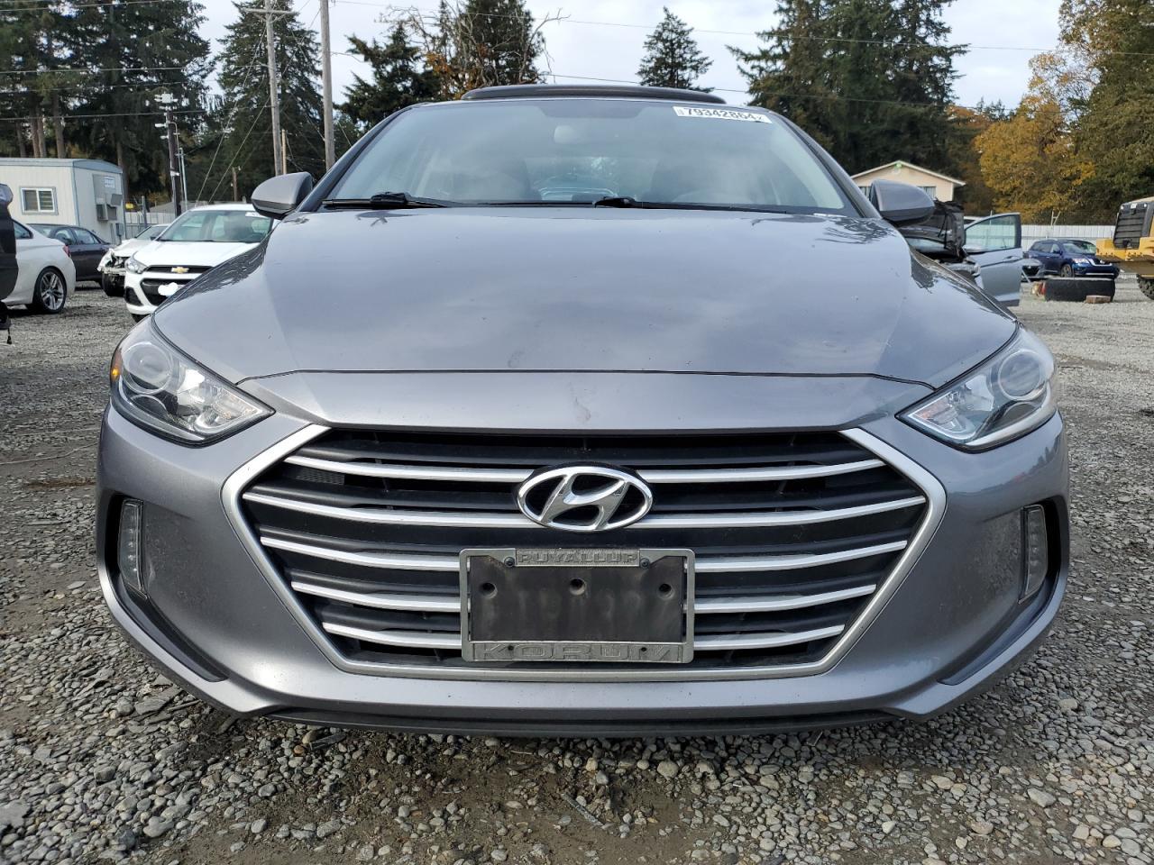 2018 Hyundai Elantra - Image 5