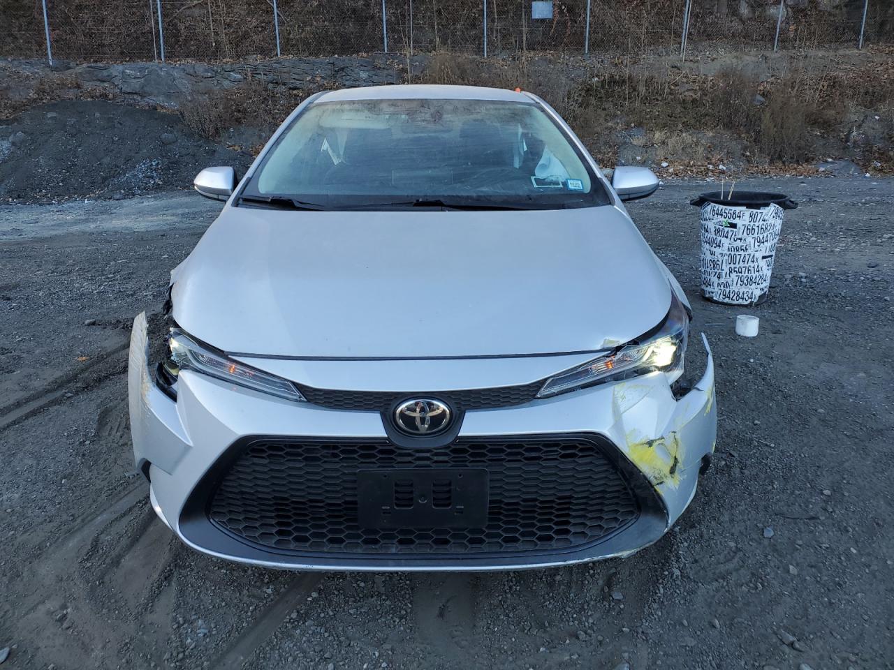 2021 Toyota Corolla - Image 5