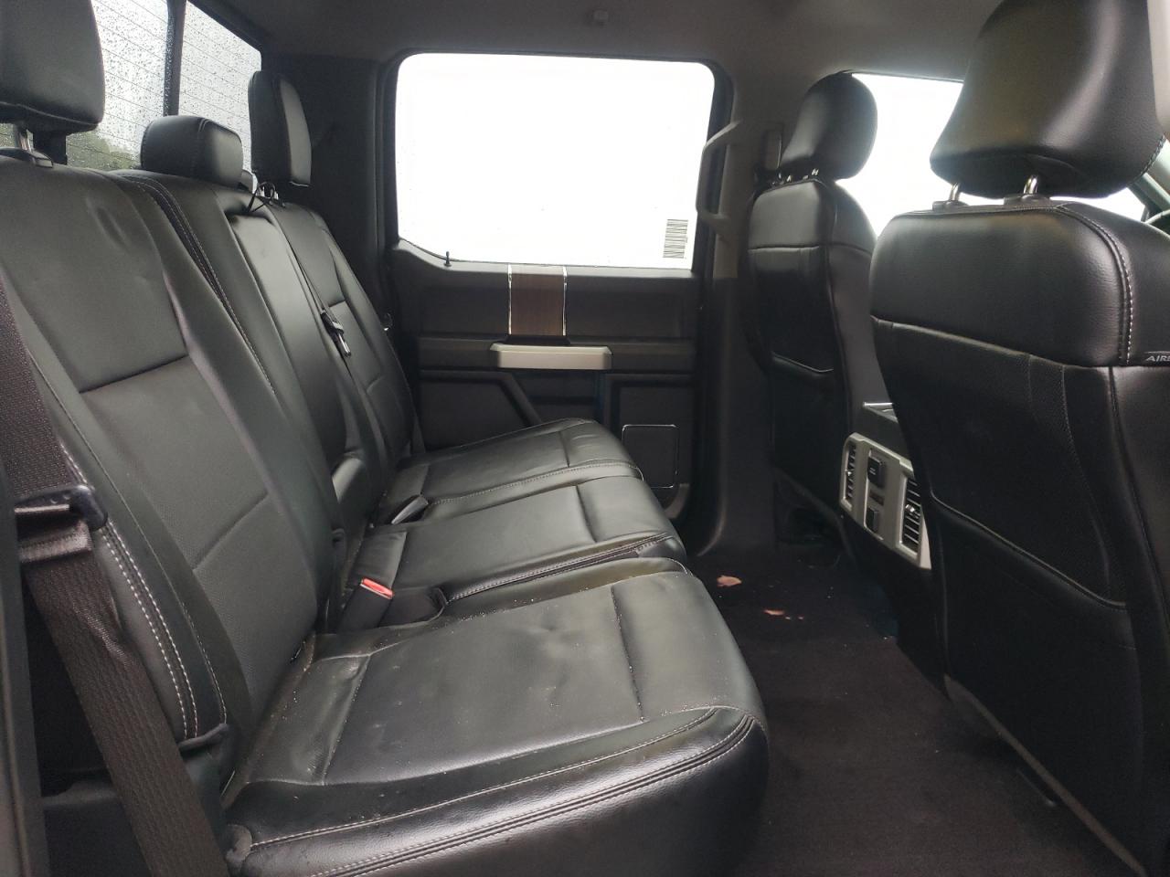2015 Ford F-150 - Image 10
