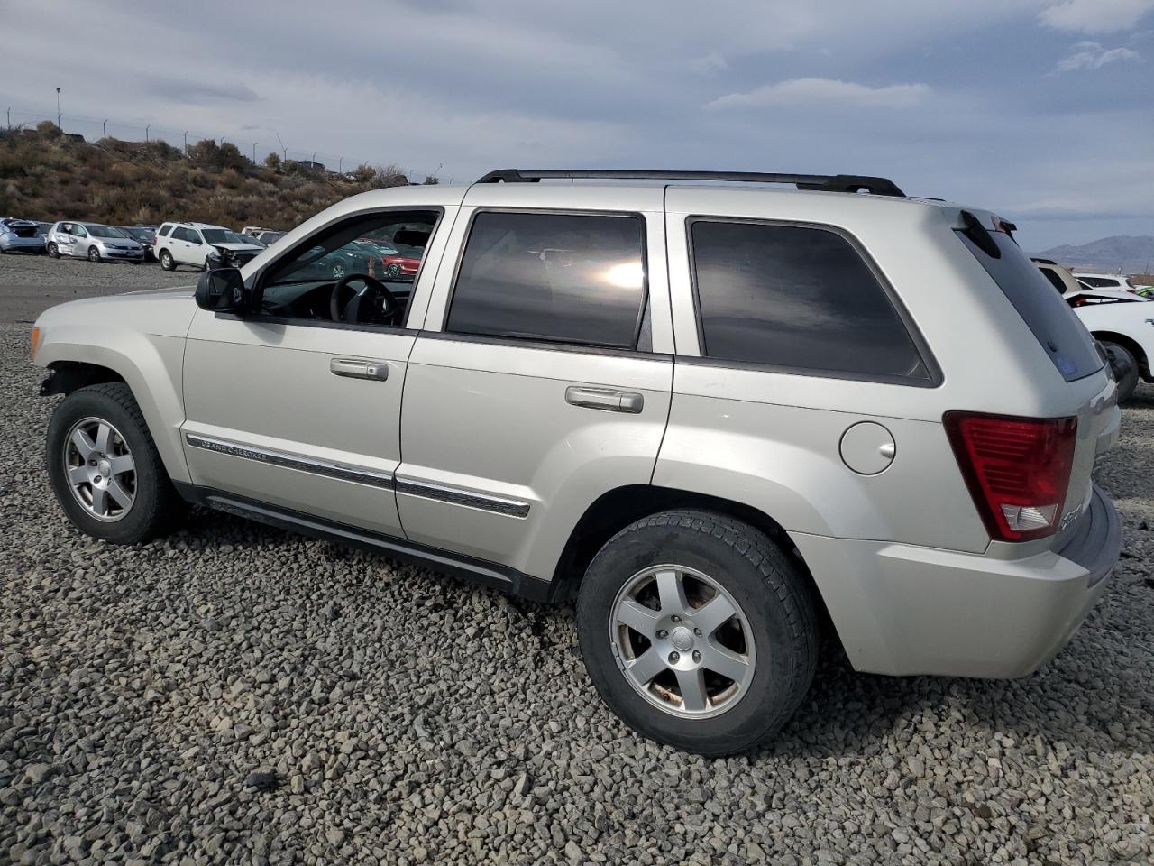 2010 Jeep Grand Cherokee - Image 2