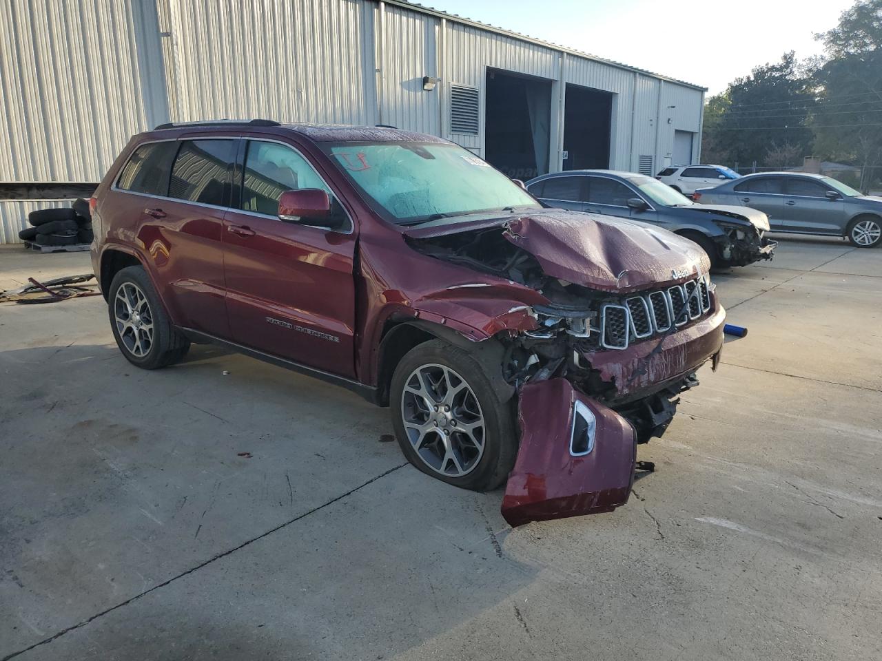2018 Jeep Grand Cherokee - Image 4