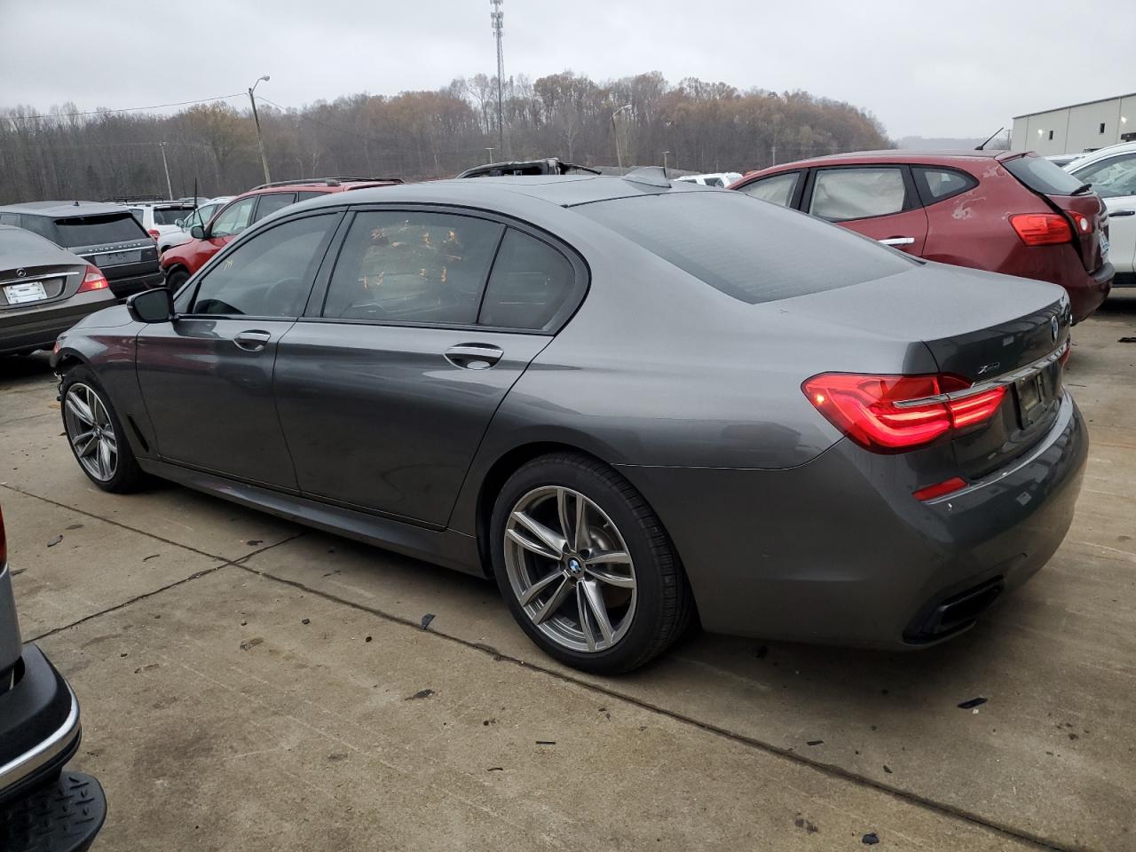 2016 BMW 7er - Image 2