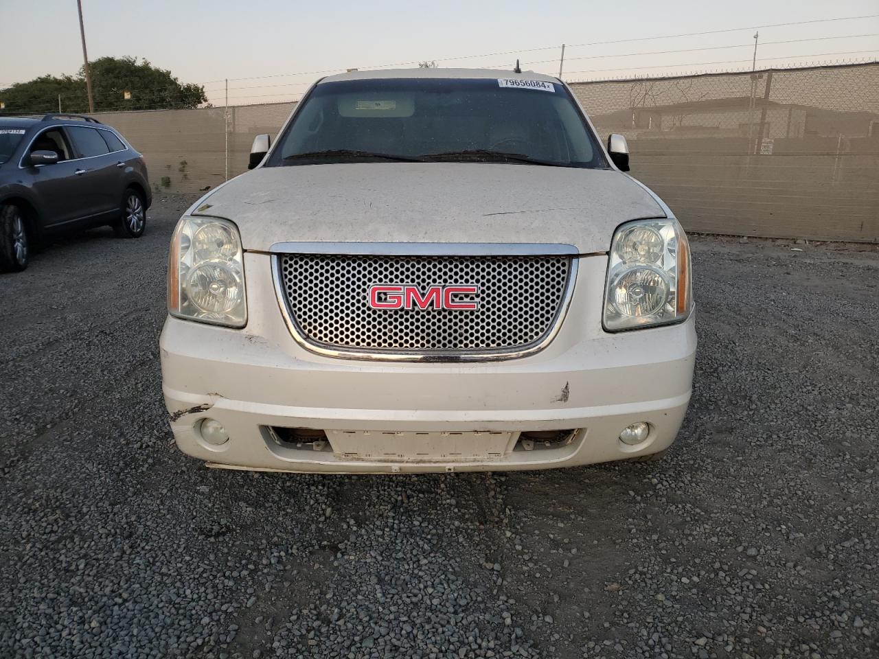 VIN 1GKS1EEF7ER180648 2014 GMC YUKON no.5